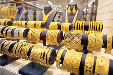 اردنيان يسرقان محلا للذهب في لبنان