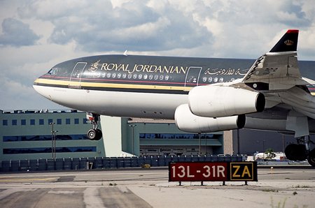 فلسطين تعلن عن رحلات جديدة لإجلاء