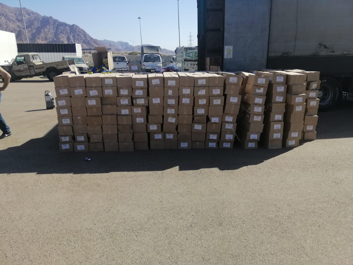 الجمارك تضبط شاحنة تحمل بضائع مهربة