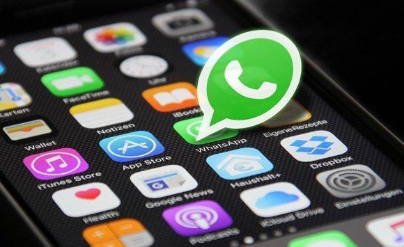 تحذير من نسخة واتساب مزيفة