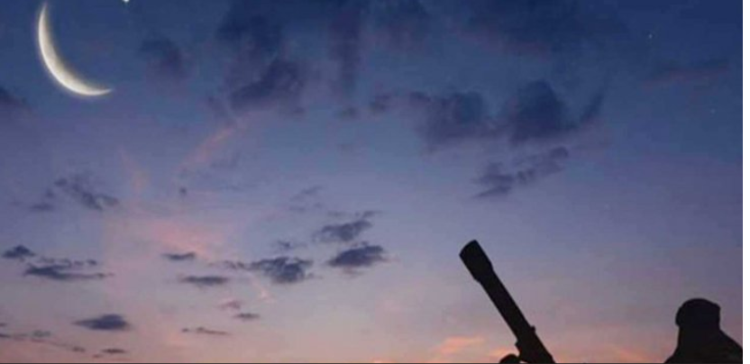 السعودية تدعو إلى تحري رؤية هلال