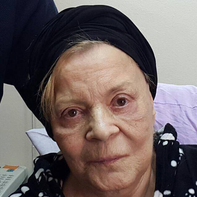 شاهد أحدث صورة للفنانة نادية لطفي..