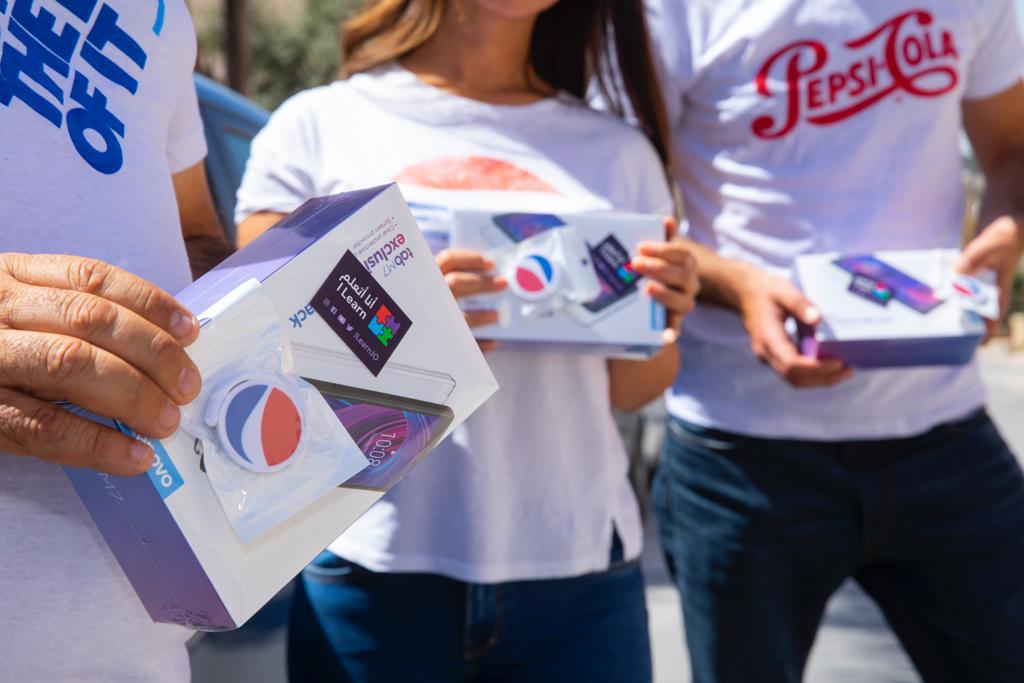 50 جهازا لوحيا لمبادرة «انا أتعلم»