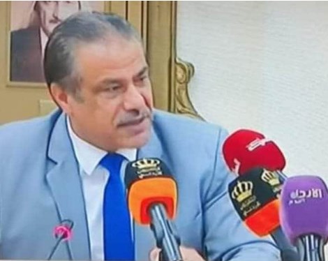 عليمات: ترشحي لرئاسة بلدية الزرقاء قيد