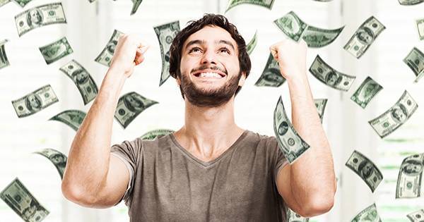 أمريكي يفوز باليانصيب بقيمة 22 مليون