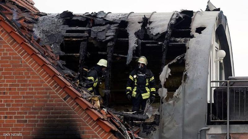 بفارق دقائق.. طائرة تتعرض لحادثين والطاقم