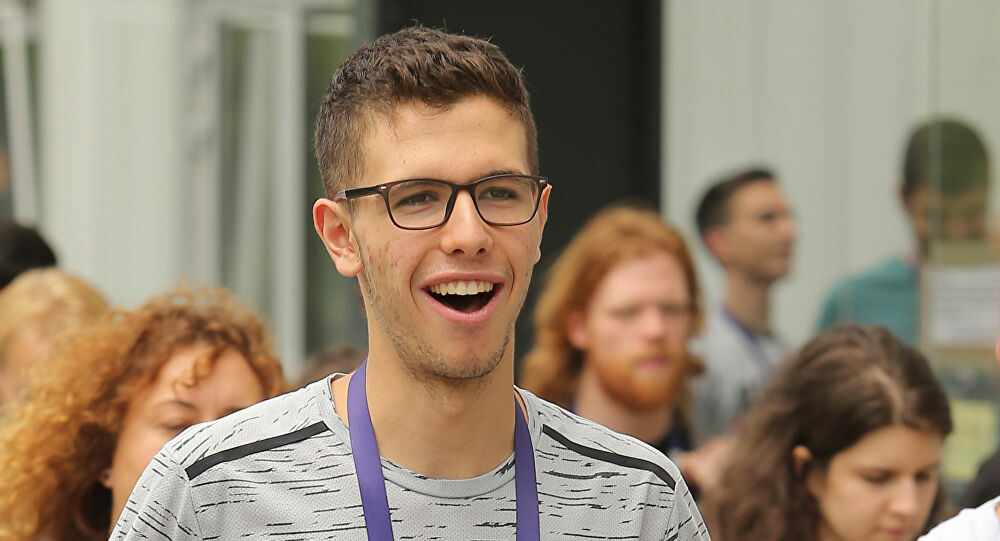 وضع حافظ بشار الأسد على قائمة