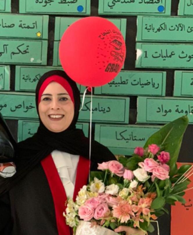 الكوز تحصل على درجة الماجستير بتقدير