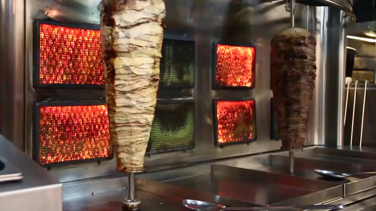 معان: اغلاق محلي شاورما ومخالفة 10