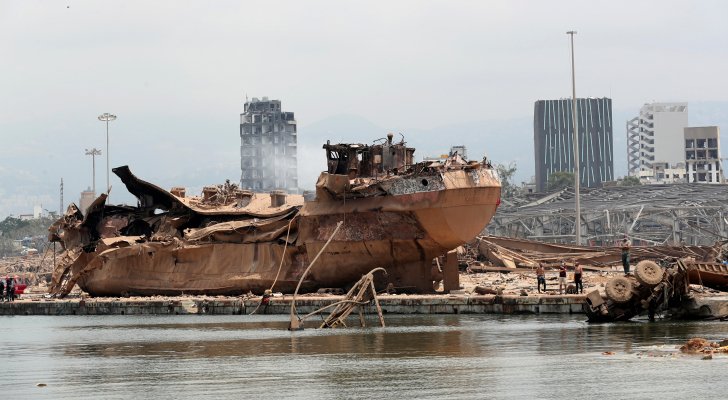 قبرص تستجوب مالك سفينة الموت التي