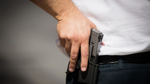 حبس مدير مدرسة بالمفرق 6 أشهر