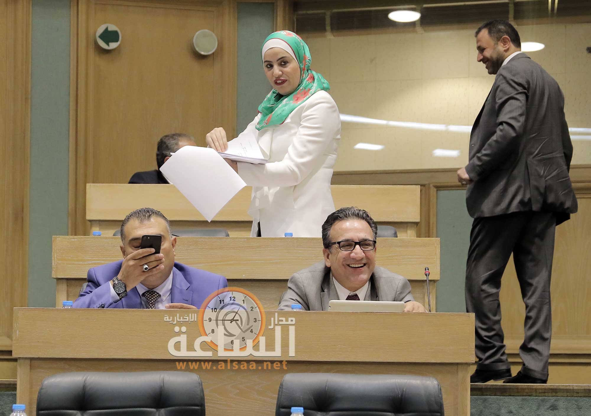 صور من جلسة الثلاثاء النيابية