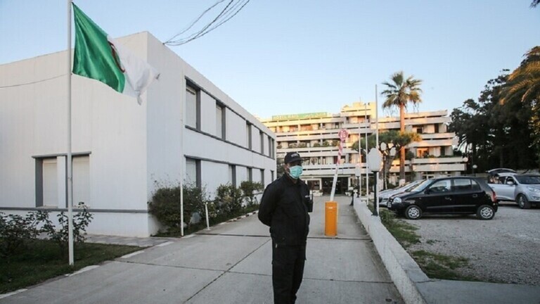 الجزائر.. رفع بعض القيود على التنقل