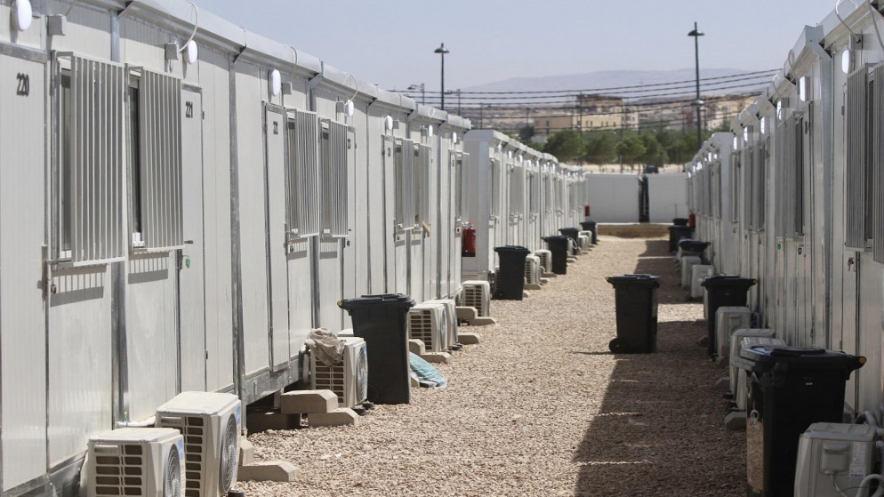 القبض على 73 شخصا حاولوا الهرب