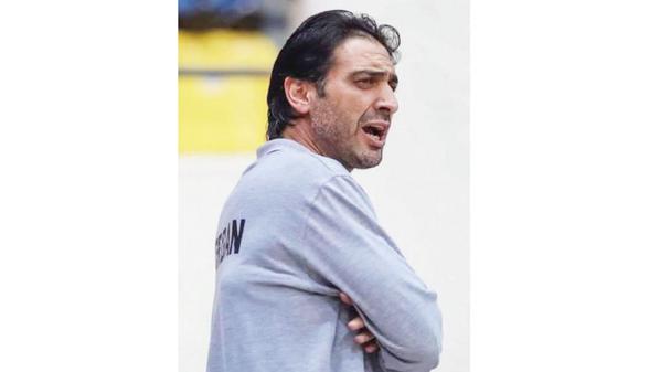 سلة الوحدات تتعاقد مع المدرب يوسف