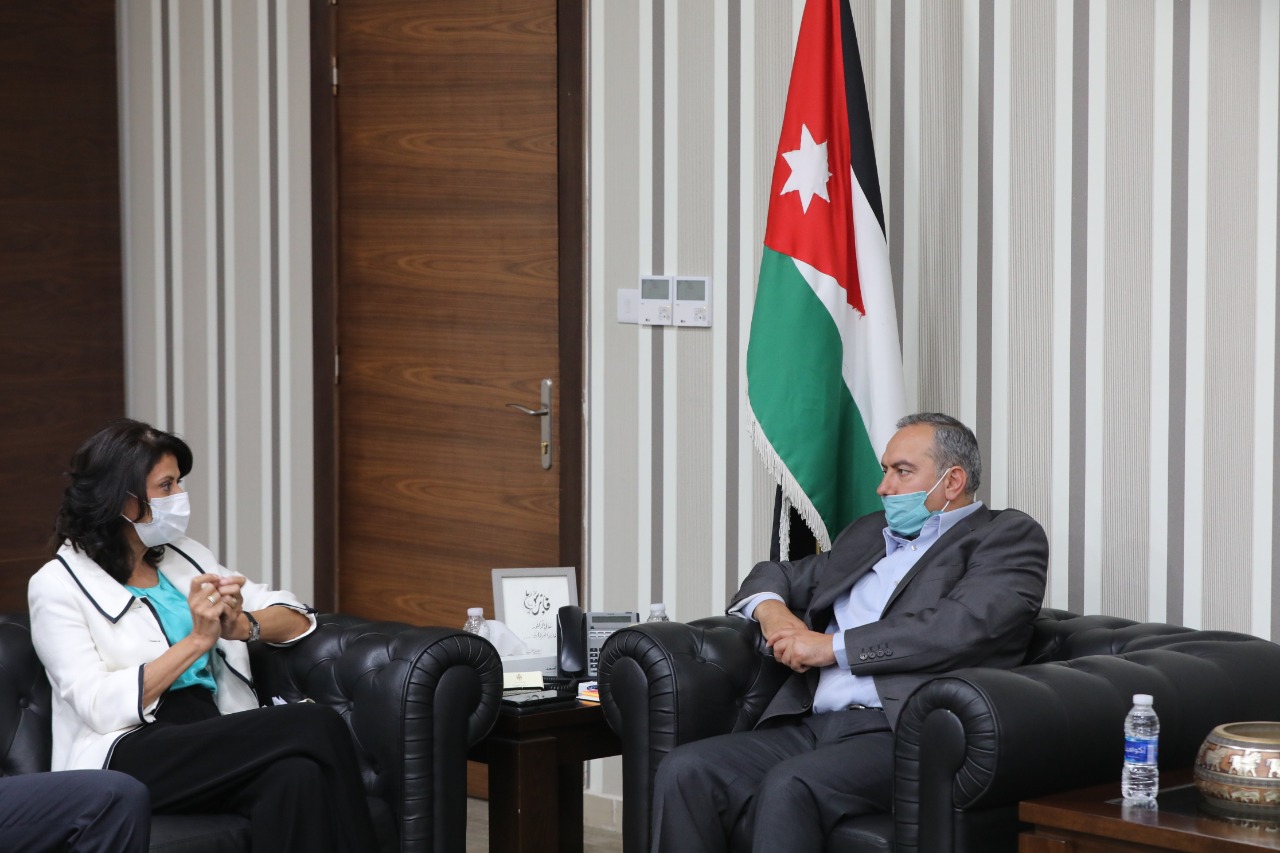 اتفاقية تعاون بين وزارة الشباب ومؤسسة