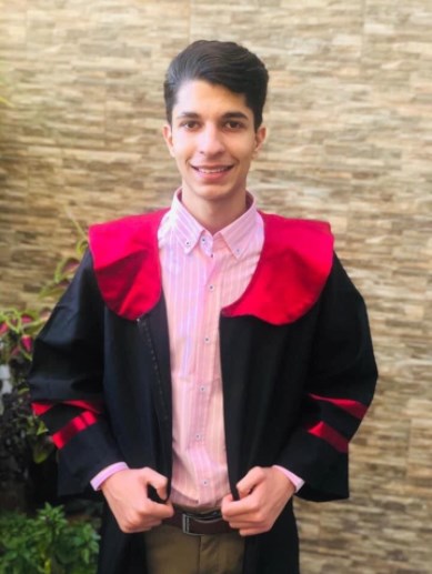 مبروك النجاح لـ أيمن القاروط