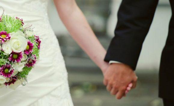 السعودية: مصرع عروسين ليلة زفافهما إثر