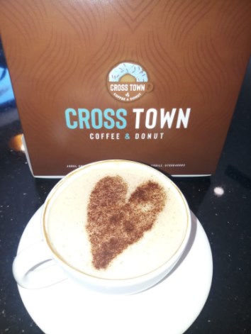 أحمد حميدان.. مبروك أفتتاح «CROSS TOWN»