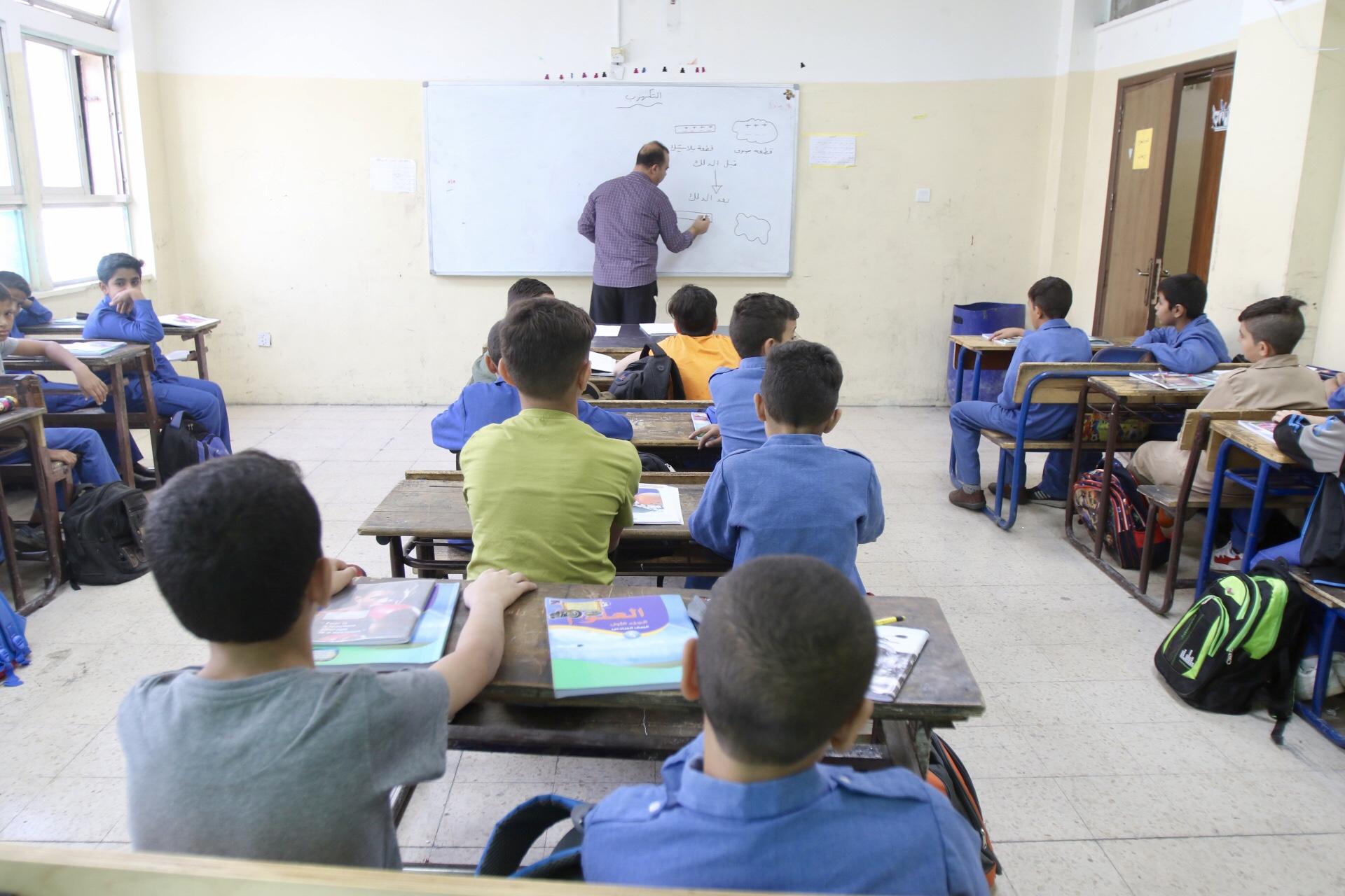 الحكومة ستعدل مصفوفتها للسماح بعودة المدارس