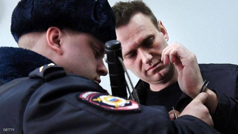 بعد كوب شاي مشبوه.. أبرز معارض