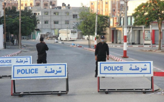 بسبب كورونا.. شوارع غزة خالية من