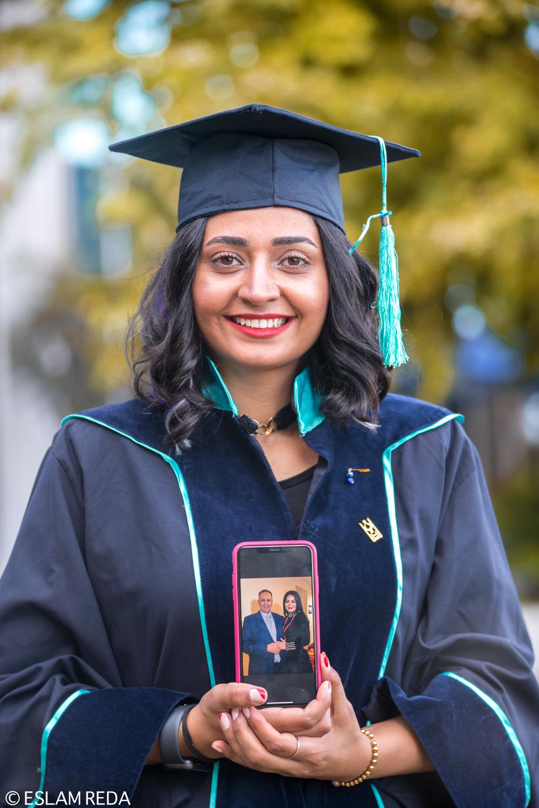 شهد شحادة.. مبروك التخرج من جامعة