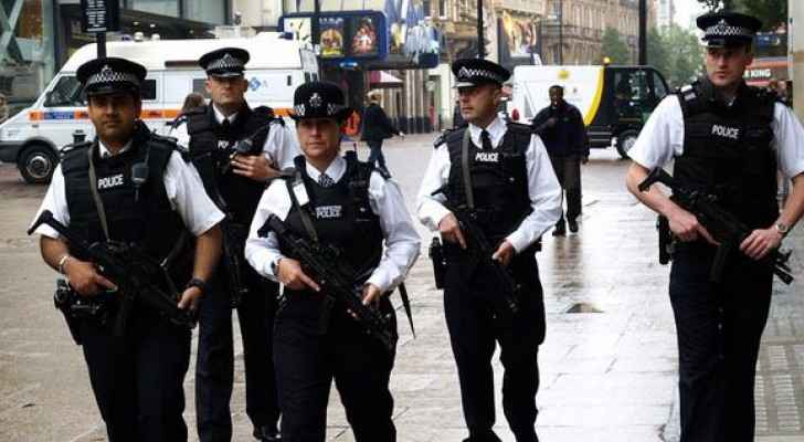 بريطانيا.. اعتقال مشتبه به في منطقة