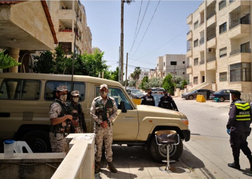 عزل بناية في جرش ثبت إصابة