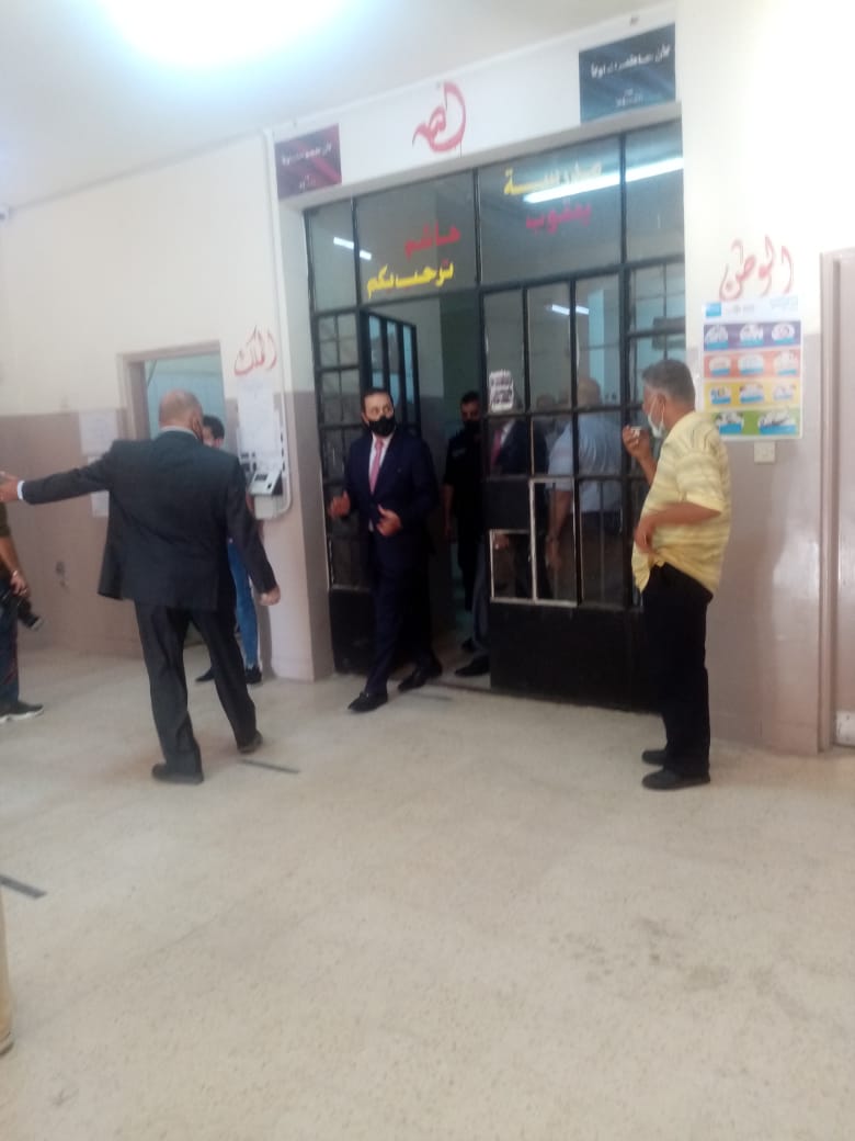 وزير التربية يتفقد مدرسة يعقوب هاشم