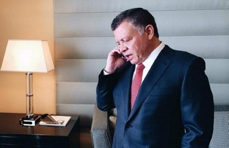 الملك يطمئن على صحة رئيس الوزراء