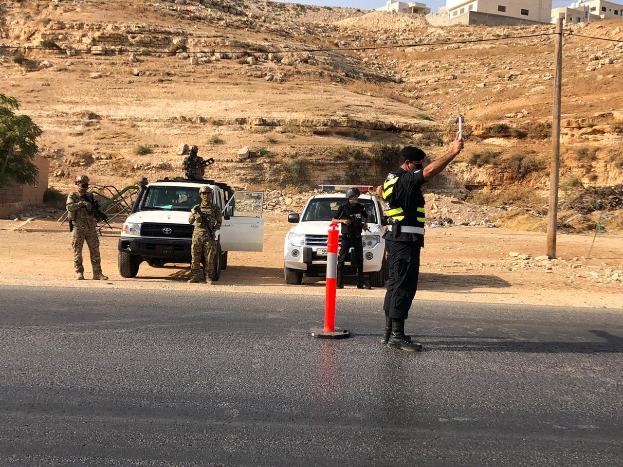 الشهاب: 40 بناية في ماركا و37