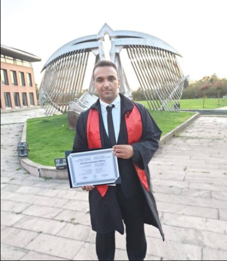 مبروك التخرج لـ محمد خريسات