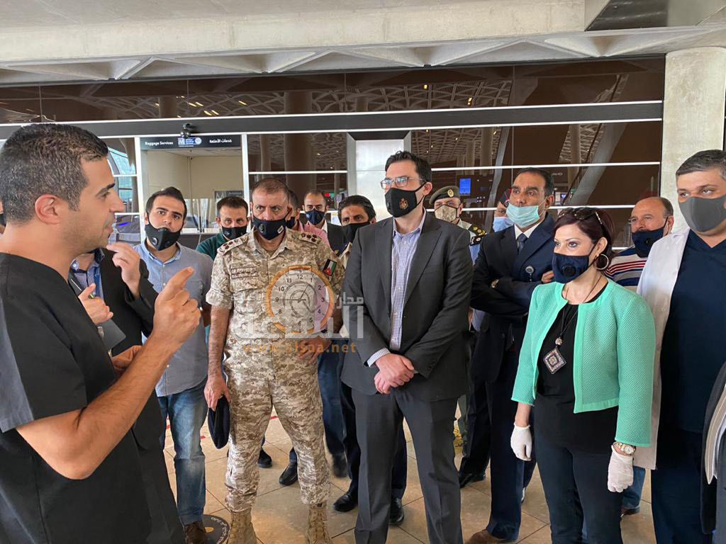 رحلة تجريبية في مطار الملكة علياء