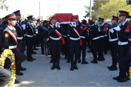 والدة الشهيد الحمادين: لم ينفذوا أمر