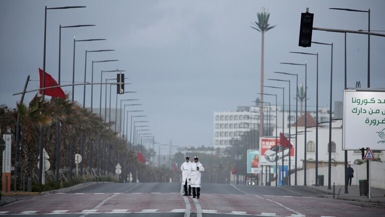 المغرب.. إغلاق منافذ الدار البيضاء ومؤسساتها