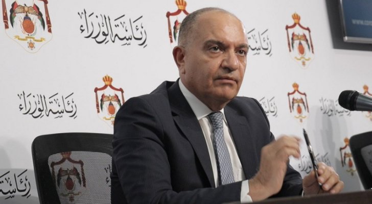 العضايلة يوجه رسالة للأردنيين: تعايشوا مع