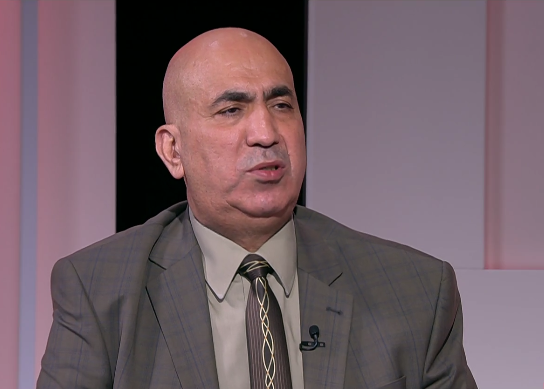 زريقات: 300 ممرض و 100 طبيب