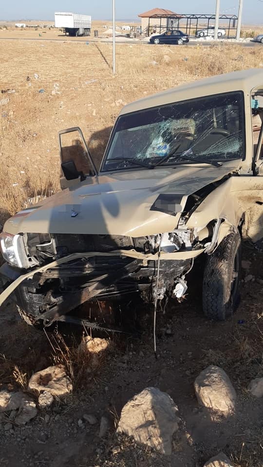 3 إصابات إحداها بالغة بتصادم مركبتين