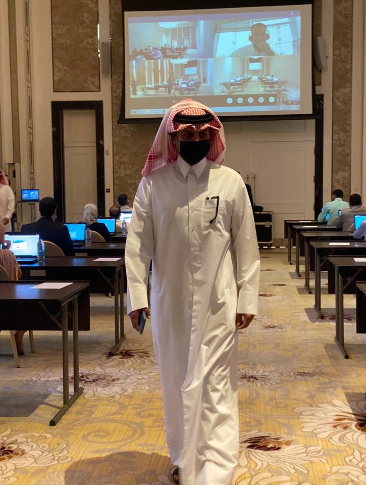 قطر تختبر معلمين أردنيين.. الشيخ سعود