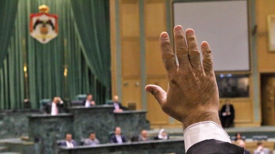 الخلايلة يكتب: اتركوها فإنها يد مأمورة