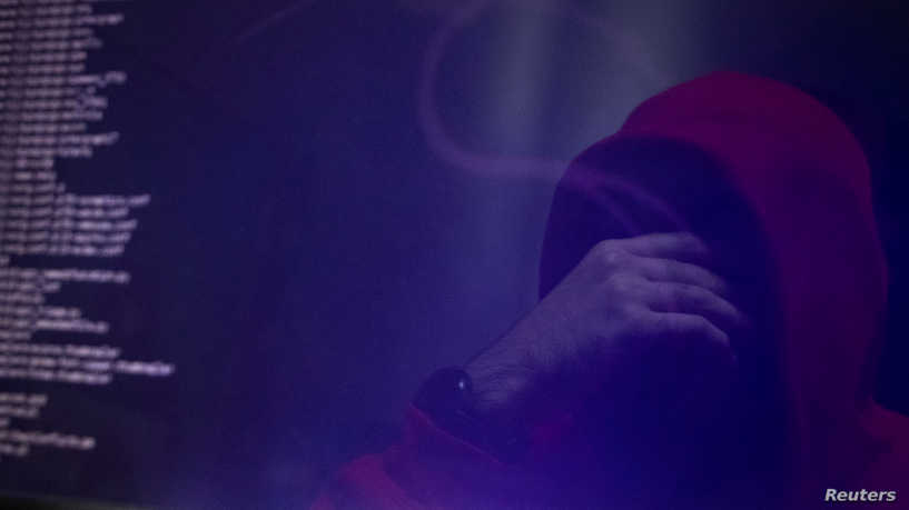 اخترقوا 100 شركة.. واشنطن تتهم خمسة