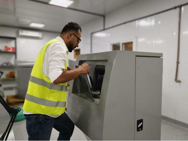 اول دفعة أكشاك ذكية تصدر إلى