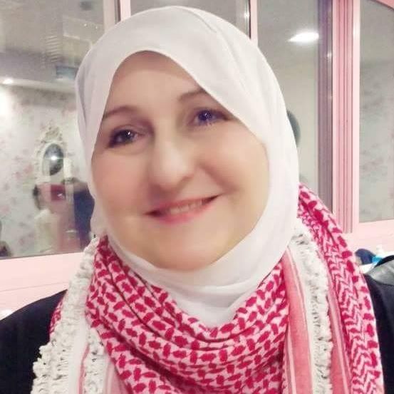 رسائل ورد.. للشاعرة عايدة تحبسم