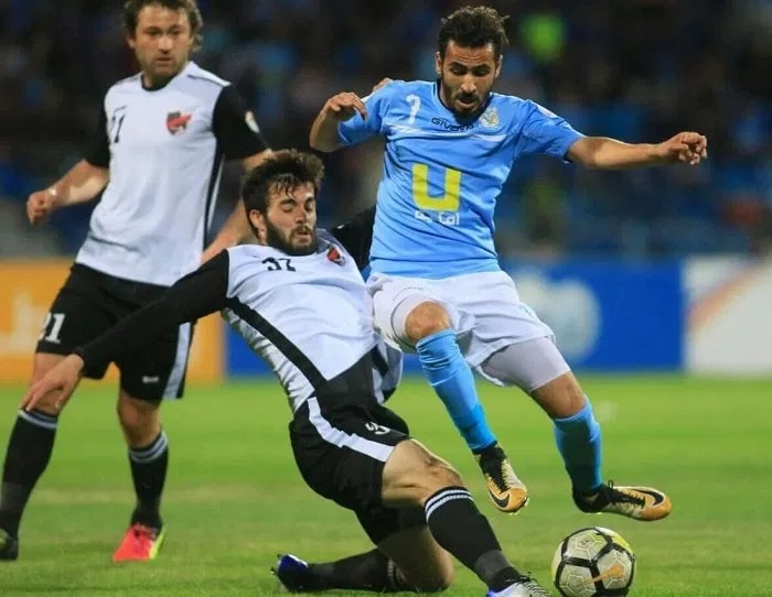 الأهلي يتغلب على الفيصلي بهدف