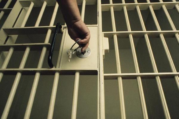 تبرئة متهم بـ «مواقعة» جارته «المريضة