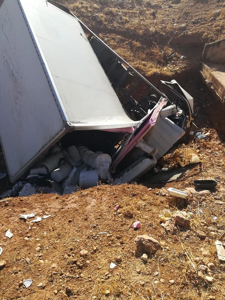 وفاة بحادث تدهور على طريق الزرقاء