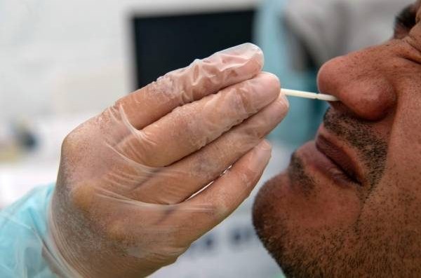 إربد: 5 الآف عينة كورونا بانتظار