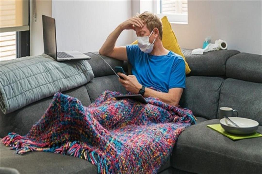 من يتحمّل كلفة فترة العزل المنزلي