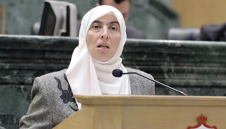 النائب السابق ديمة طهبوب تعلن إصابتها